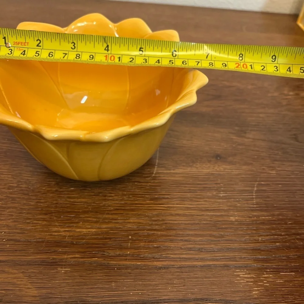 Hand-Painted Yellow Petal Ceramic Bowl – Home “American Simplicity”